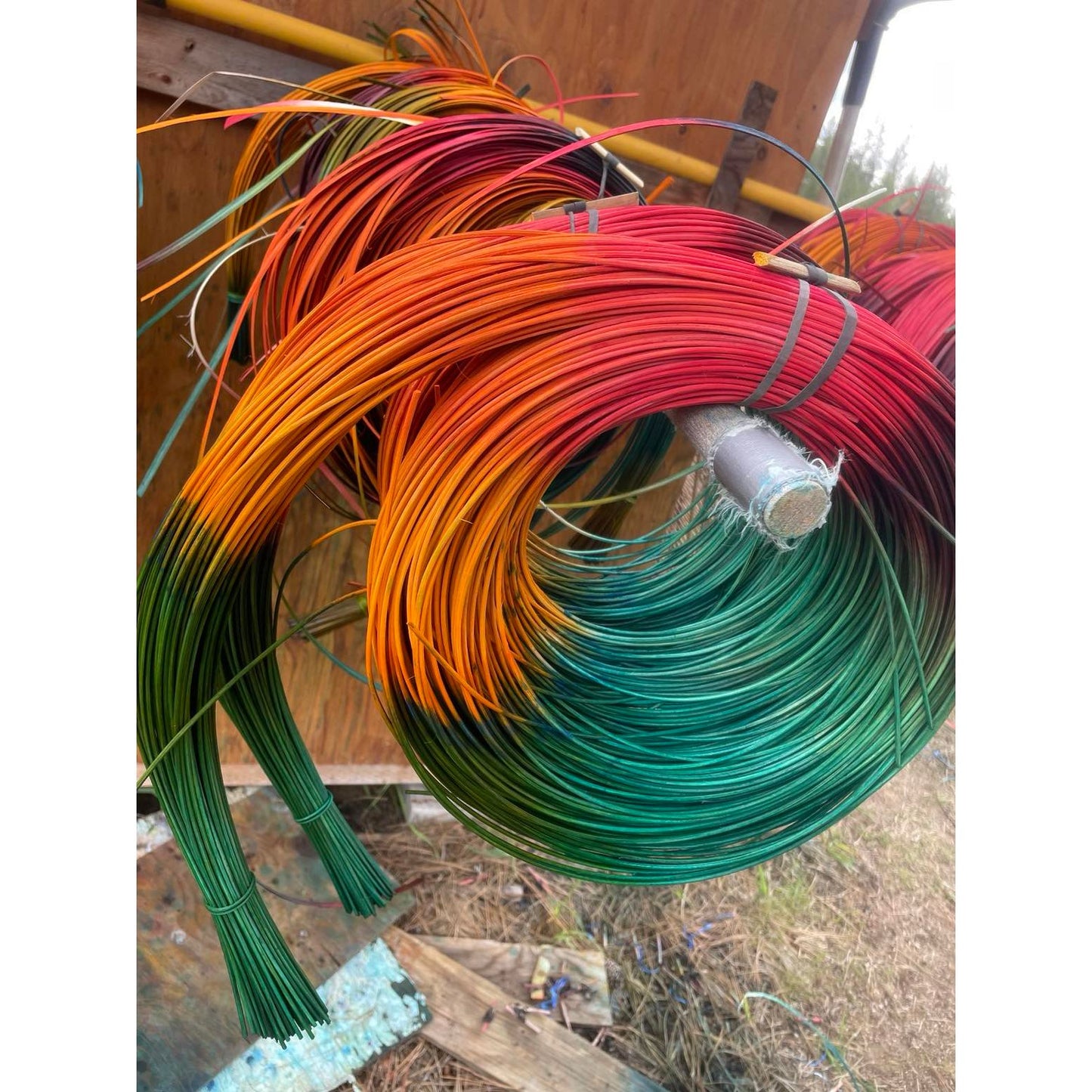 SANTA FE SUNRISE: #3 Round Reed Space Dye Reed 1 pound