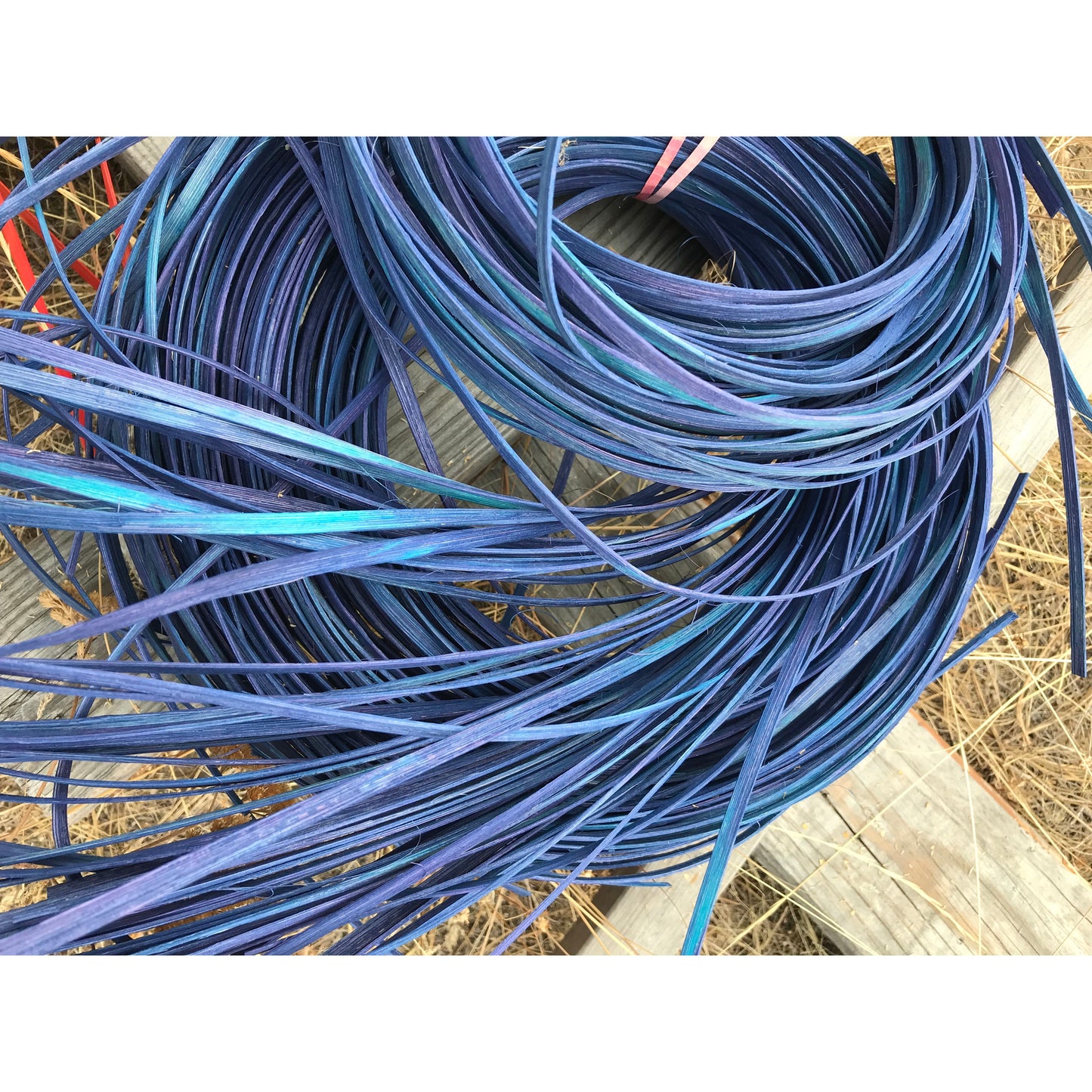 INDIGO TIE DYED REED