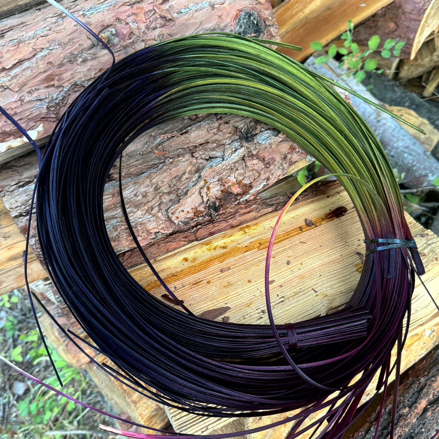 DYE HOUSE ROCKS: Fig 1/4" FO Reed One Pound