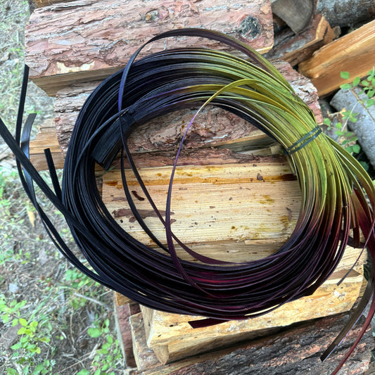 DYE HOUSE ROCKS: Fig 1/2" Flat Reed One Pound